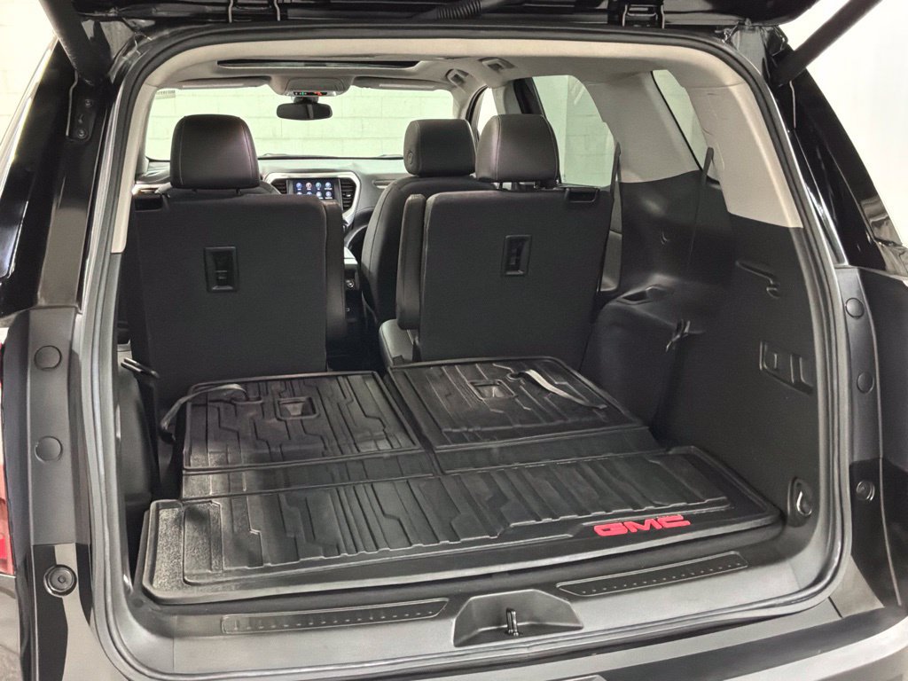Used 2023 GMC Acadia SLT w/ Elevation Edition FWD image 24