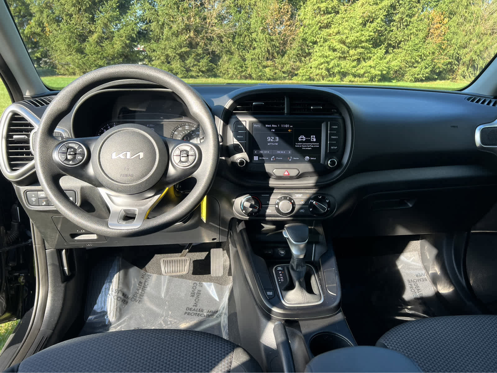 Used 2022 Kia Soul LX w/ Technology Package FWD image 11