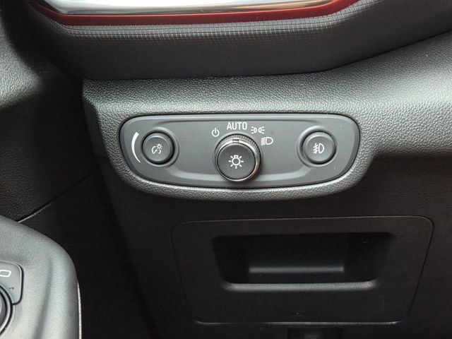 Used 2021 Chevrolet TrailBlazer RS w/ Convenience Package image 34