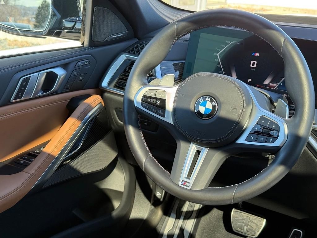 Used 2025 BMW X6 M60i AWD/4WD image 24