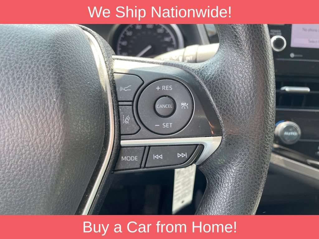 Used 2022 Toyota Camry LE AWD/4WD image 29