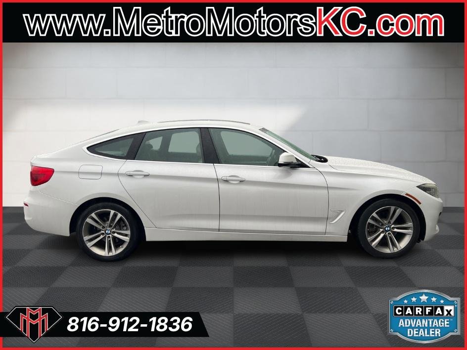 Used 2018 BMW 330i Gran Turismo xDrive image 7
