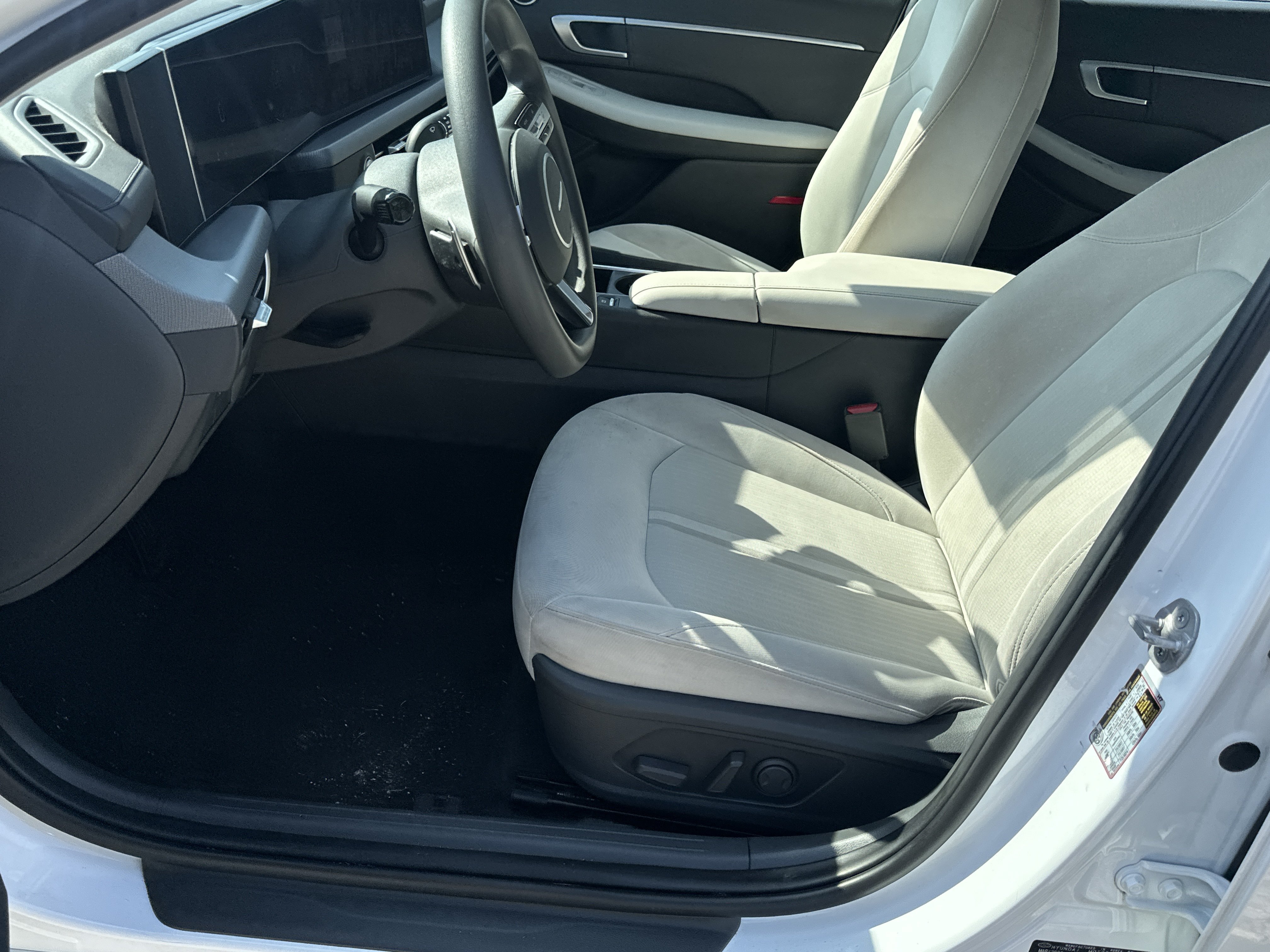 Used 2024 Hyundai Sonata SEL FWD image 9