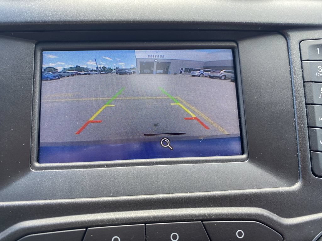 Used 2016 Ford Fusion SE w/ Equipment Group 202A FWD image 17