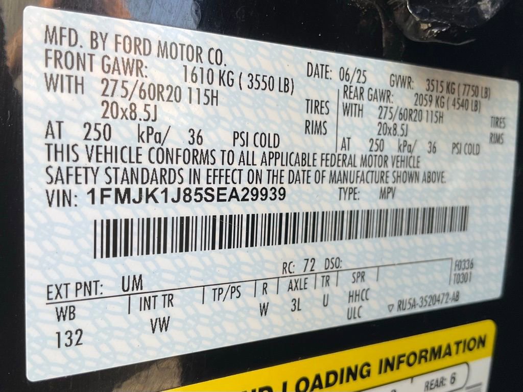 Used 2025 Ford Expedition Max Active AWD/4WD image 61