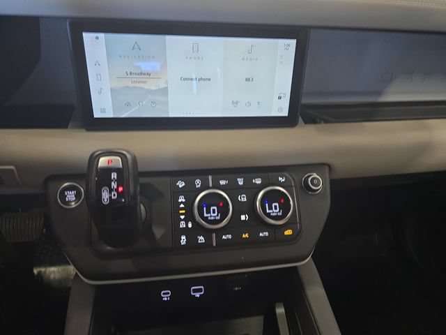 Used 2022 Land Rover Defender 110 S AWD/4WD image 23