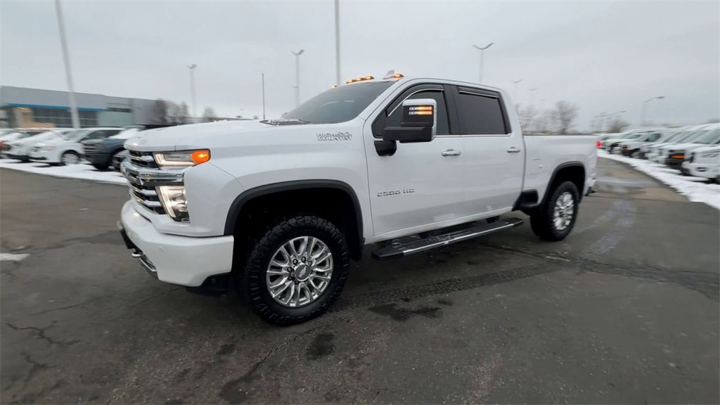 Used 2020 Chevrolet Silverado 2500 High Country w/ Z71 Off-Road Package image 4