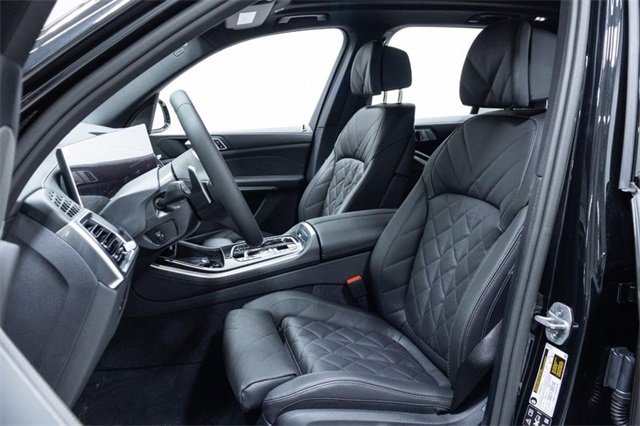 New 2026 BMW X5 xDrive40i w/ M Sport Package image 24