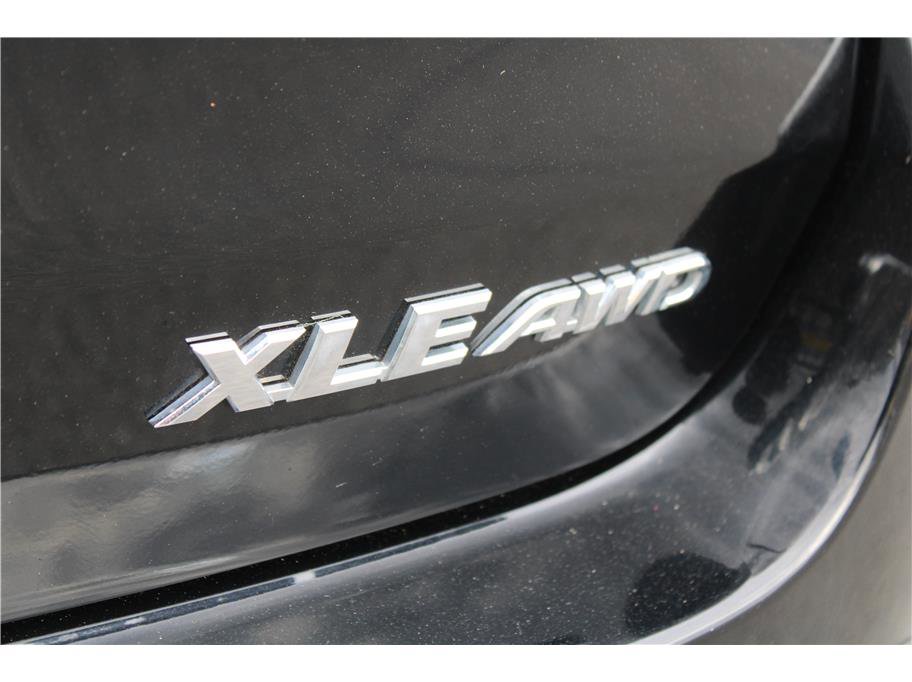 Used 2016 Toyota Highlander XLE image 43