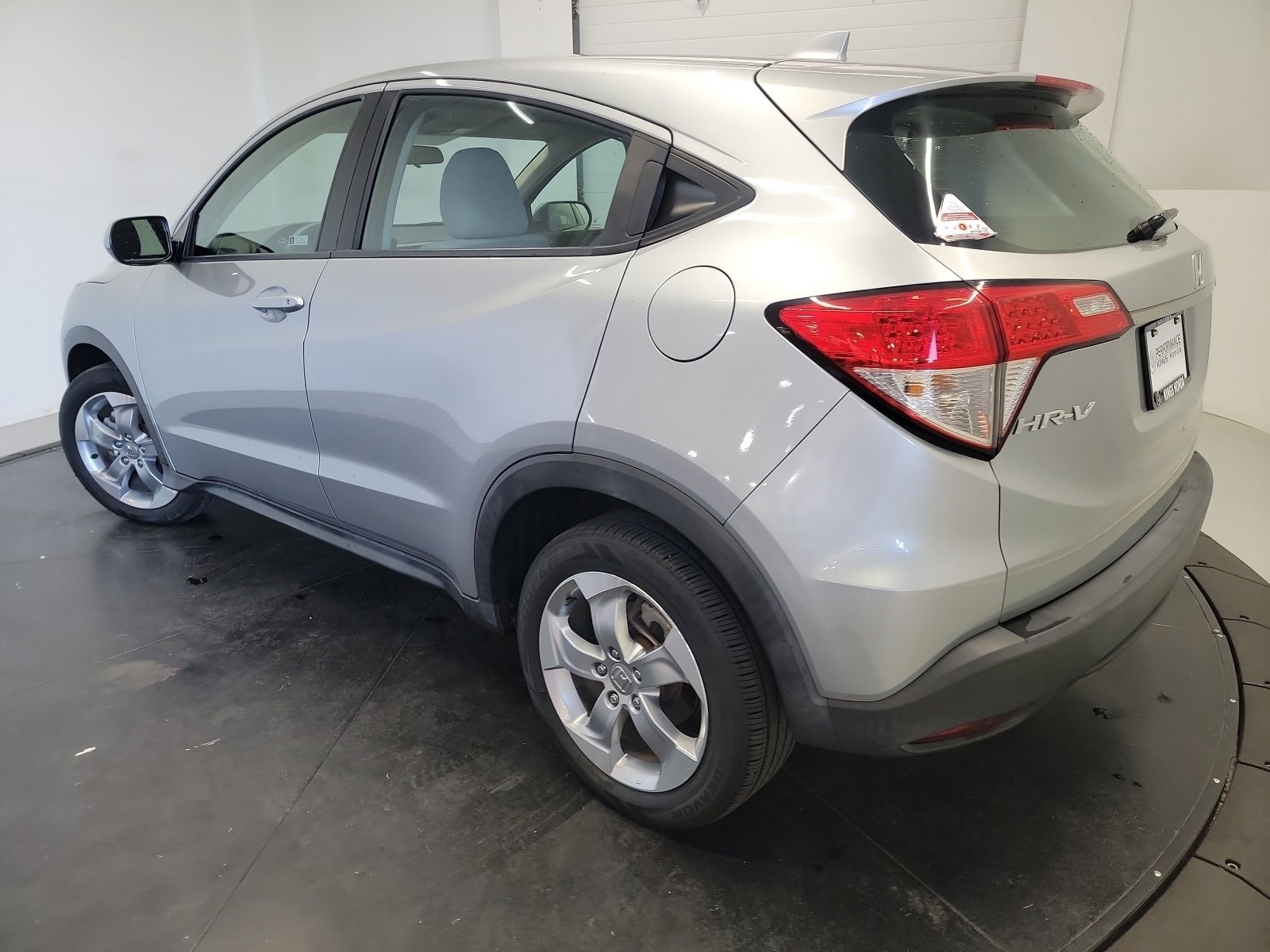 Used 2019 Honda HR-V LX image 6