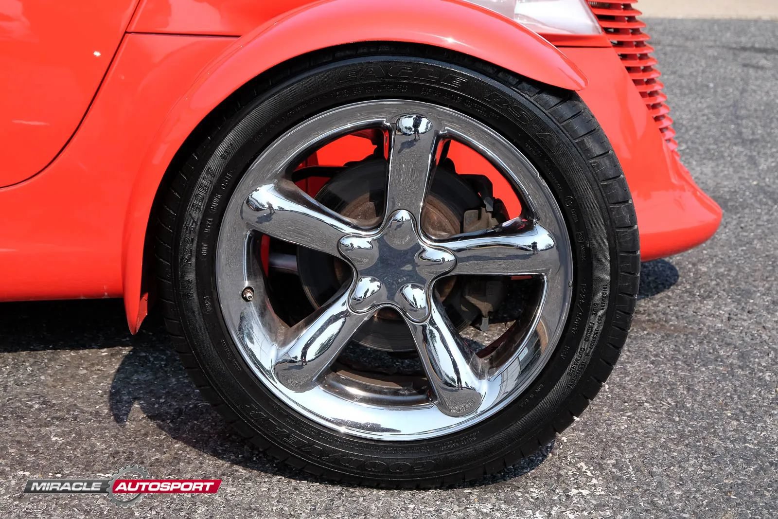Used 1999 Plymouth Prowler RWD image 11