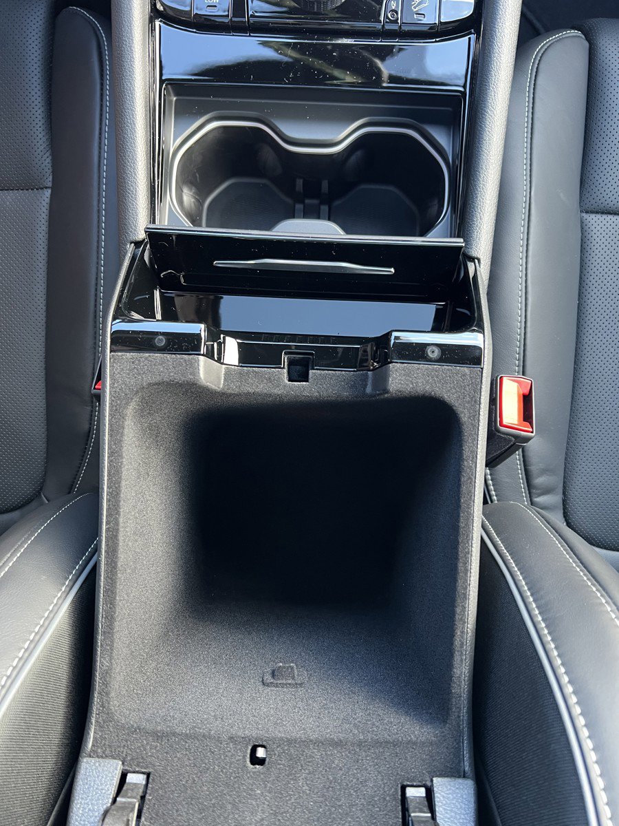 New 2025 Jeep Grand Cherokee L Overland w/ Luxury Tech Group IV image 31