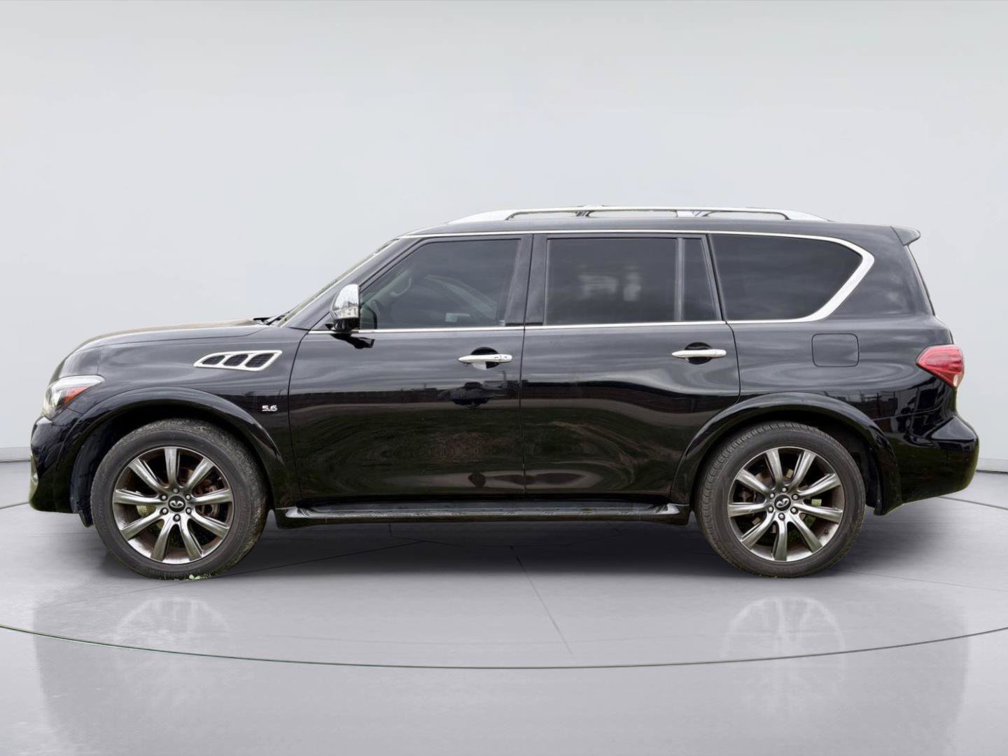 Used 2017 INFINITI QX80 Signature Edition RWD image 4