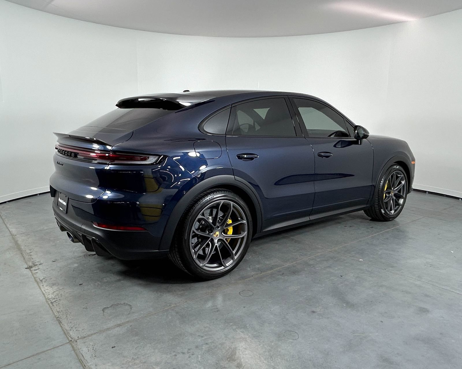 Used 2024 Porsche Cayenne Turbo GT image 7