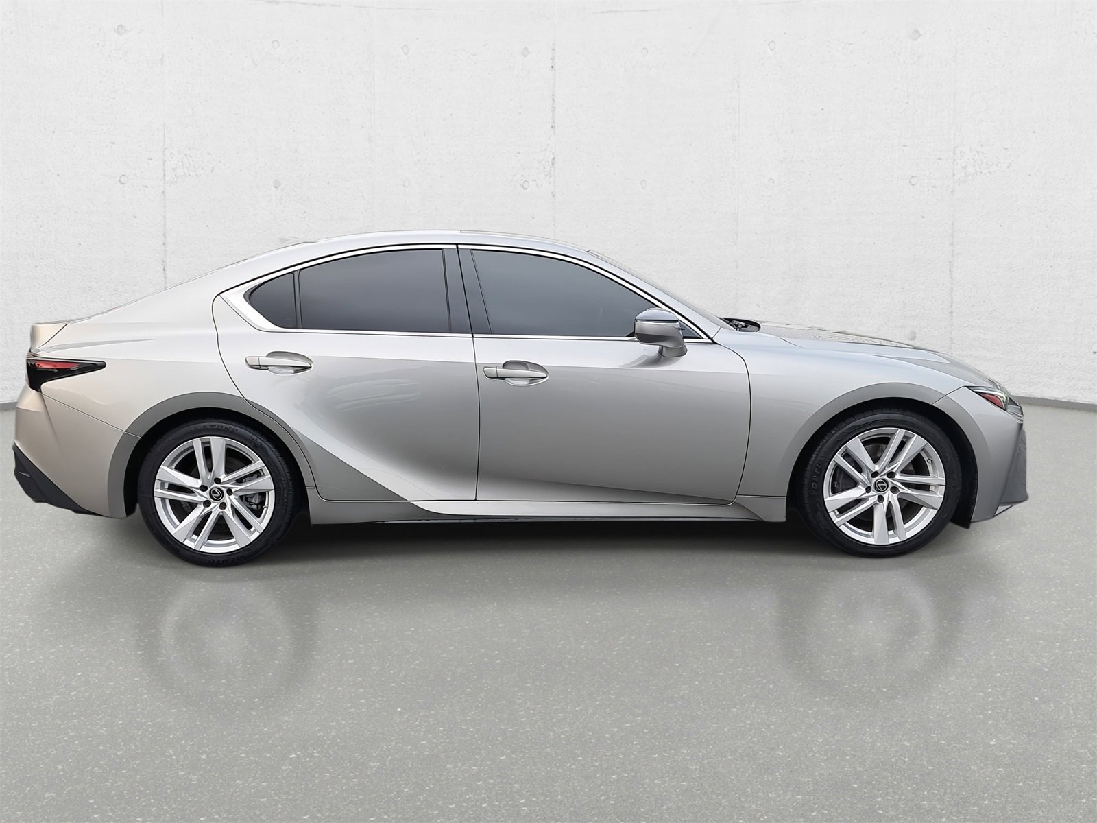 Used 2021 Lexus IS 300 300 image 4