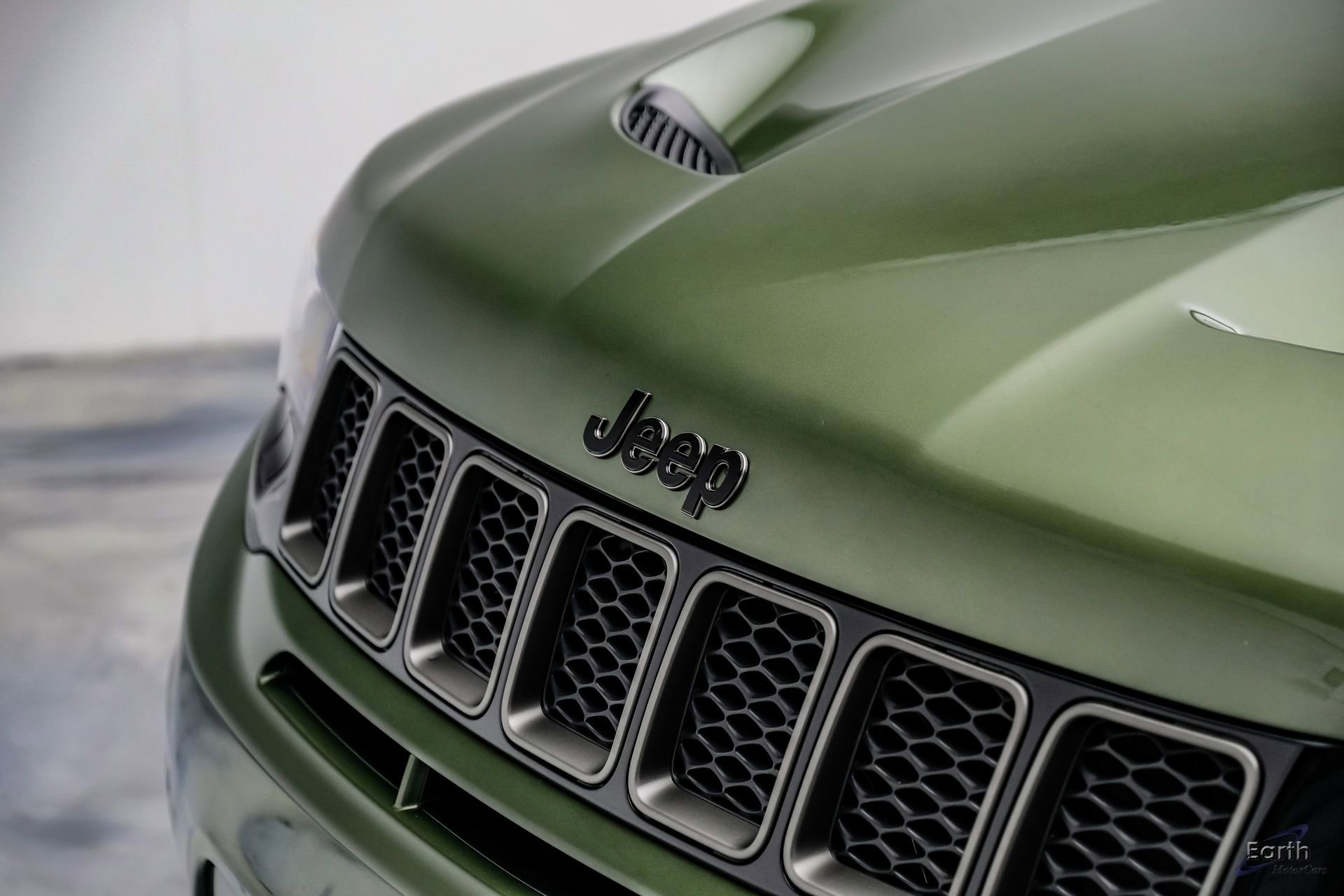 Used 2021 Jeep Grand Cherokee Trackhawk w/ Trailer Tow Group IV AWD/4WD image 37