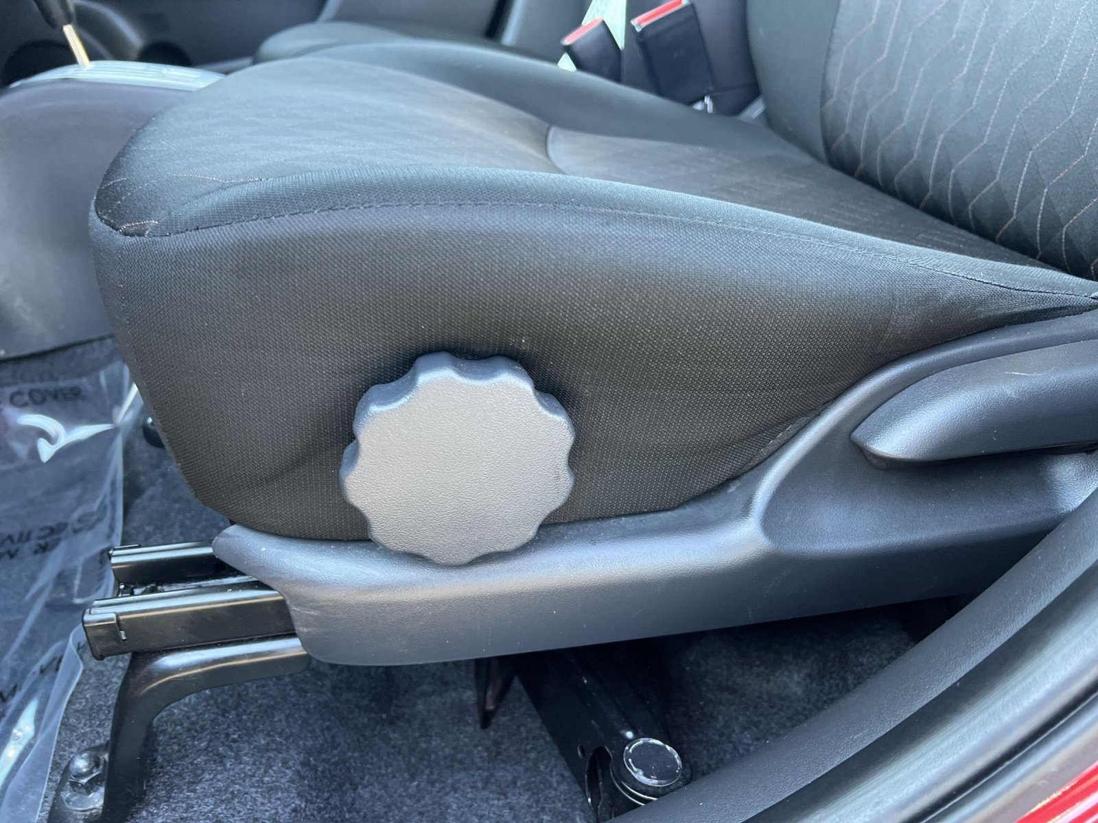 Used 2024 Mitsubishi Mirage ES image 11