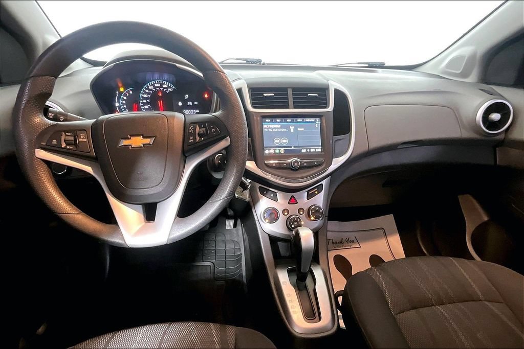 Used 2019 Chevrolet Sonic LT FWD image 15
