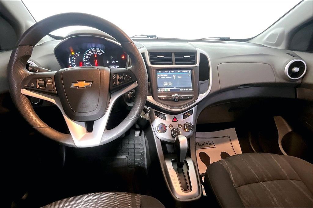 Used 2019 Chevrolet Sonic LT FWD image 15