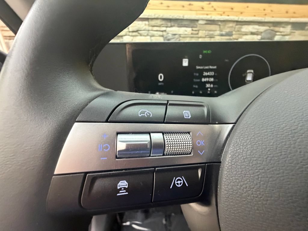 Used 2024 Hyundai Kona SEL w/ Convenience Package AWD/4WD image 24