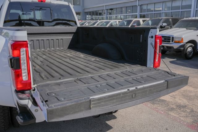 Used 2023 Ford F350 Lariat w/ Lariat Ultimate Package image 12