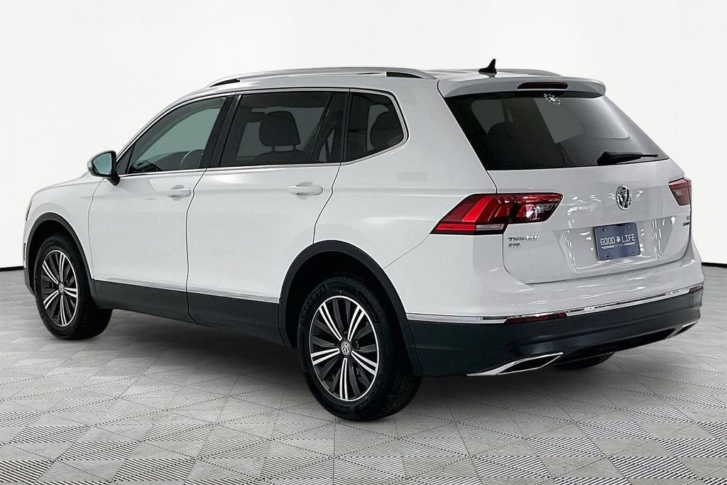 Used 2018 Volkswagen Tiguan SEL AWD/4WD image 4