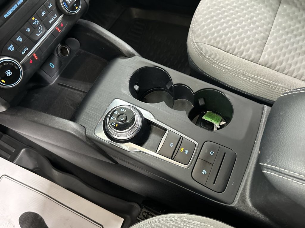 Used 2020 Ford Escape SE AWD/4WD image 18