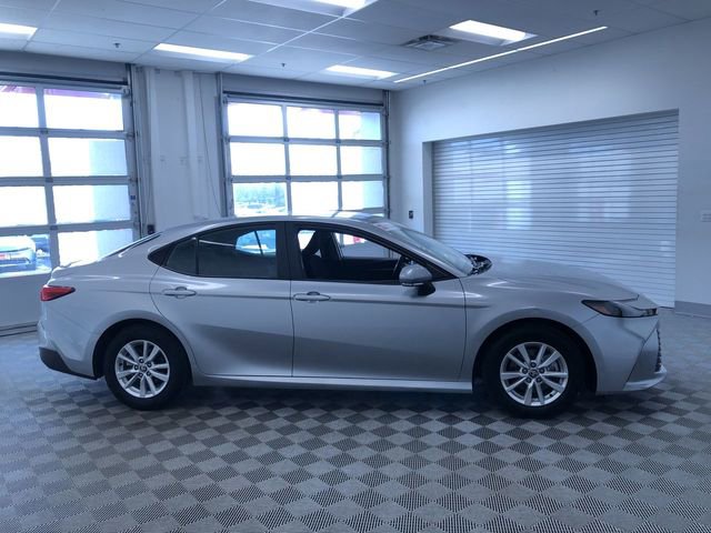 Certified 2025 Toyota Camry LE image 34