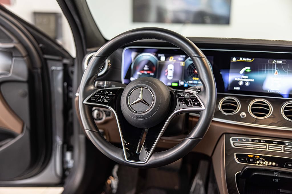 Used 2023 Mercedes-Benz E 450 4MATIC Sedan image 35