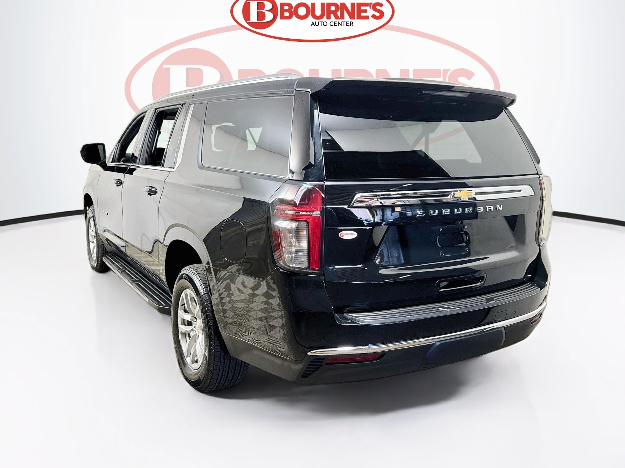 Used 2023 Chevrolet Suburban LS AWD/4WD image 6