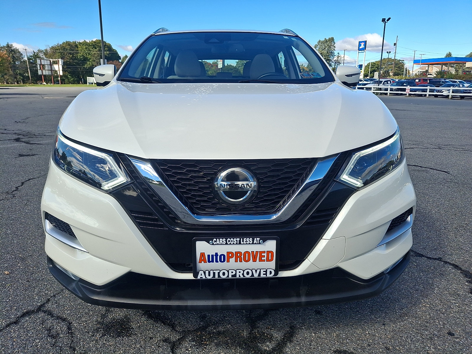 Used 2020 Nissan Rogue Sport SL w/ Premium Package AWD/4WD image 2