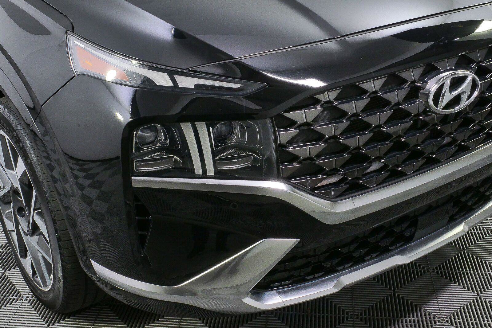 Used 2023 Hyundai Santa Fe Calligraphy AWD/4WD image 40