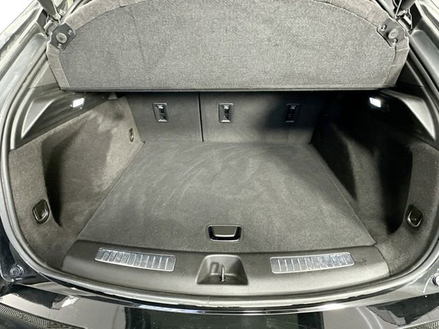 Used 2024 Cadillac XT4 Sport image 33