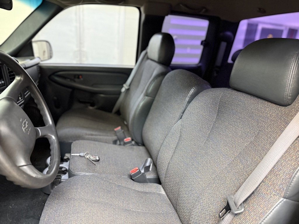 Used 2002 Chevrolet Silverado 1500 2WD Extended Cab image 9