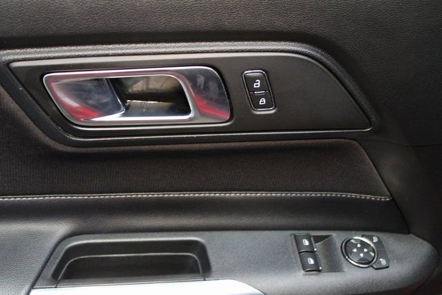 Used 2022 Ford Mustang Coupe image 13
