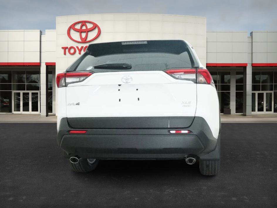New 2025 Toyota RAV4 XLE image 17