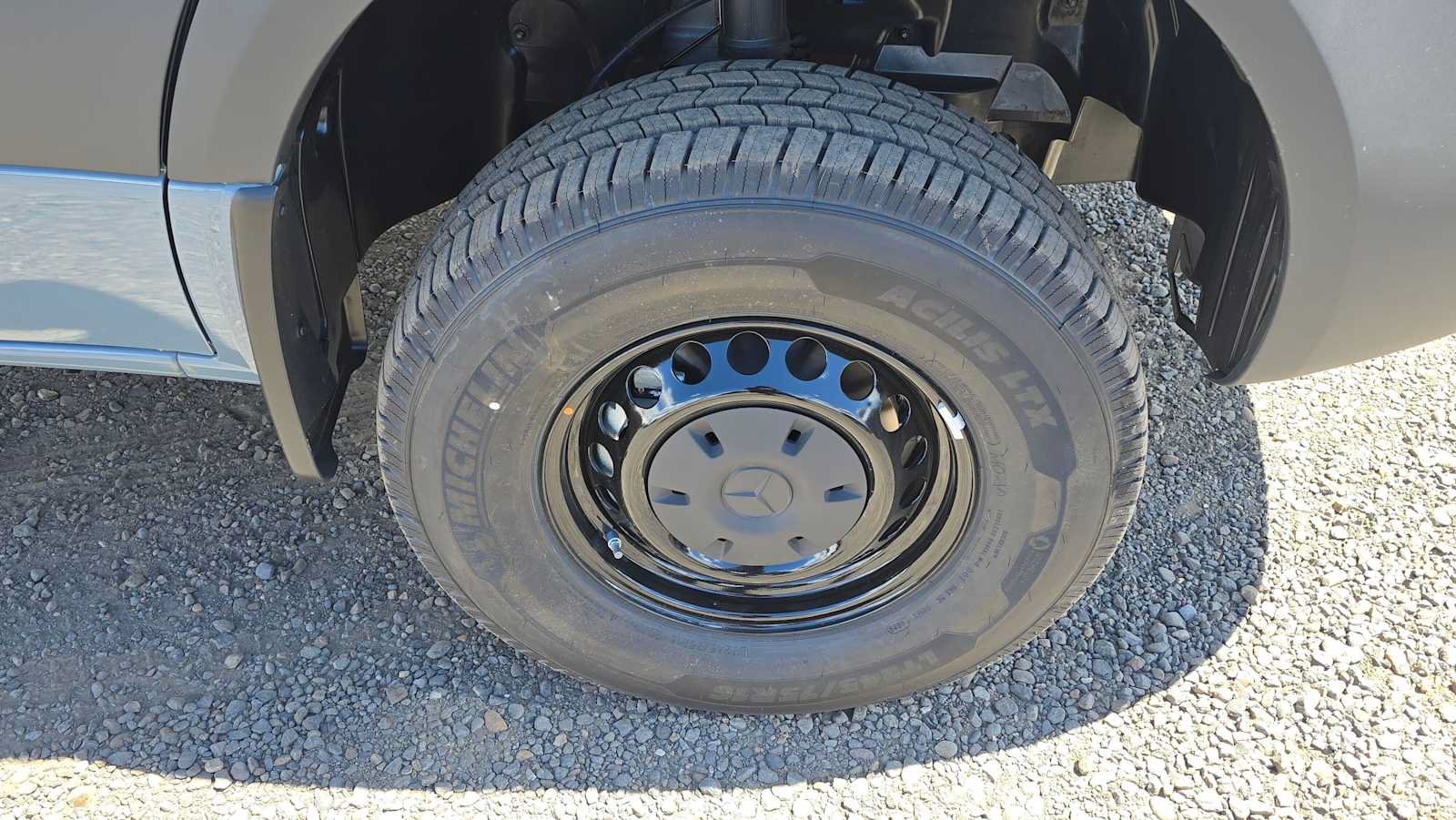 New 2026 Mercedes-Benz Sprinter 2500 image 9
