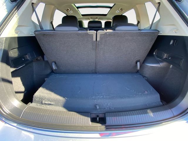 Used 2022 Volkswagen Tiguan SE image 34