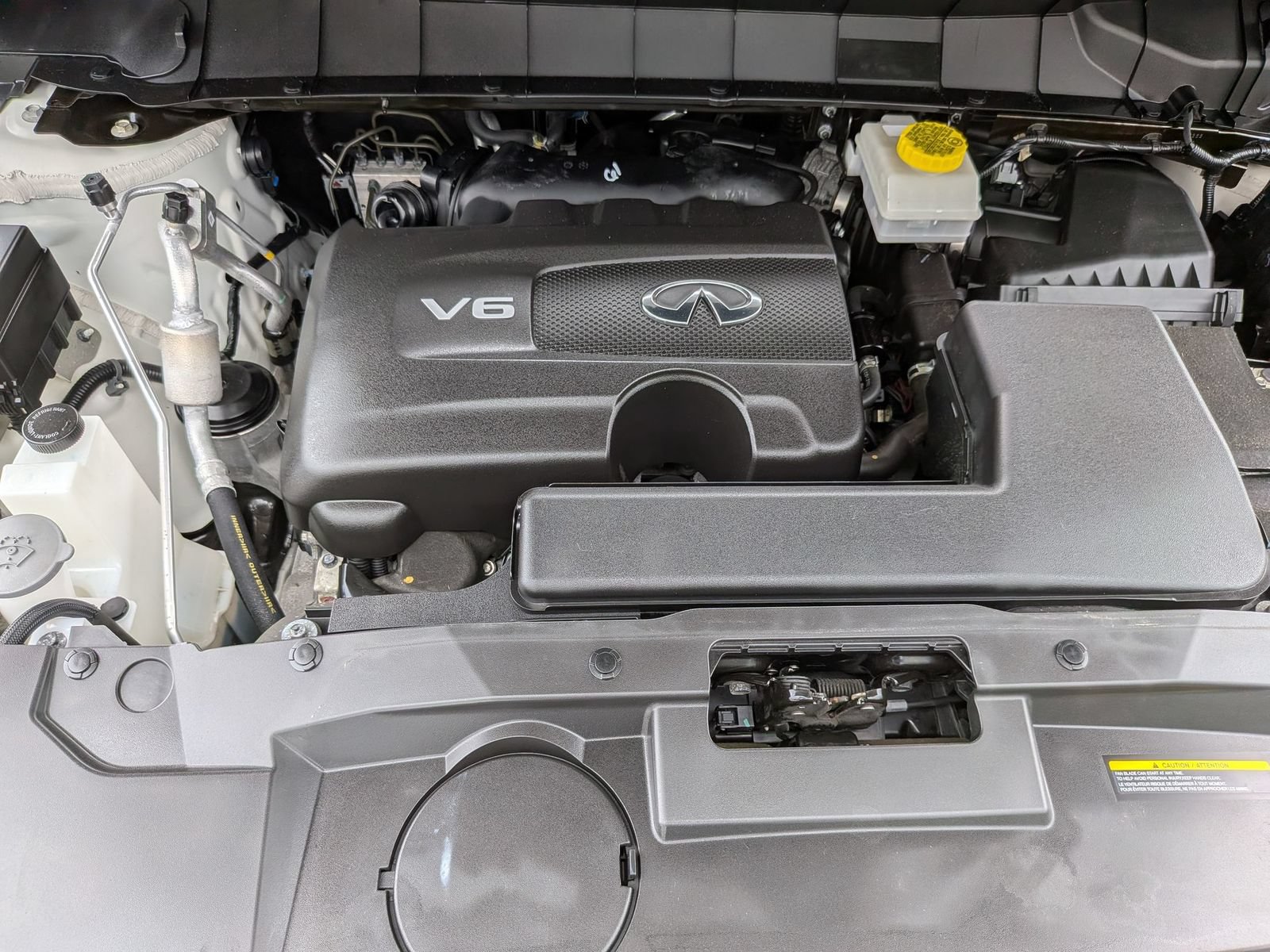 Used 2023 INFINITI QX60 Luxe w/ Cargo Package AWD/4WD image 43