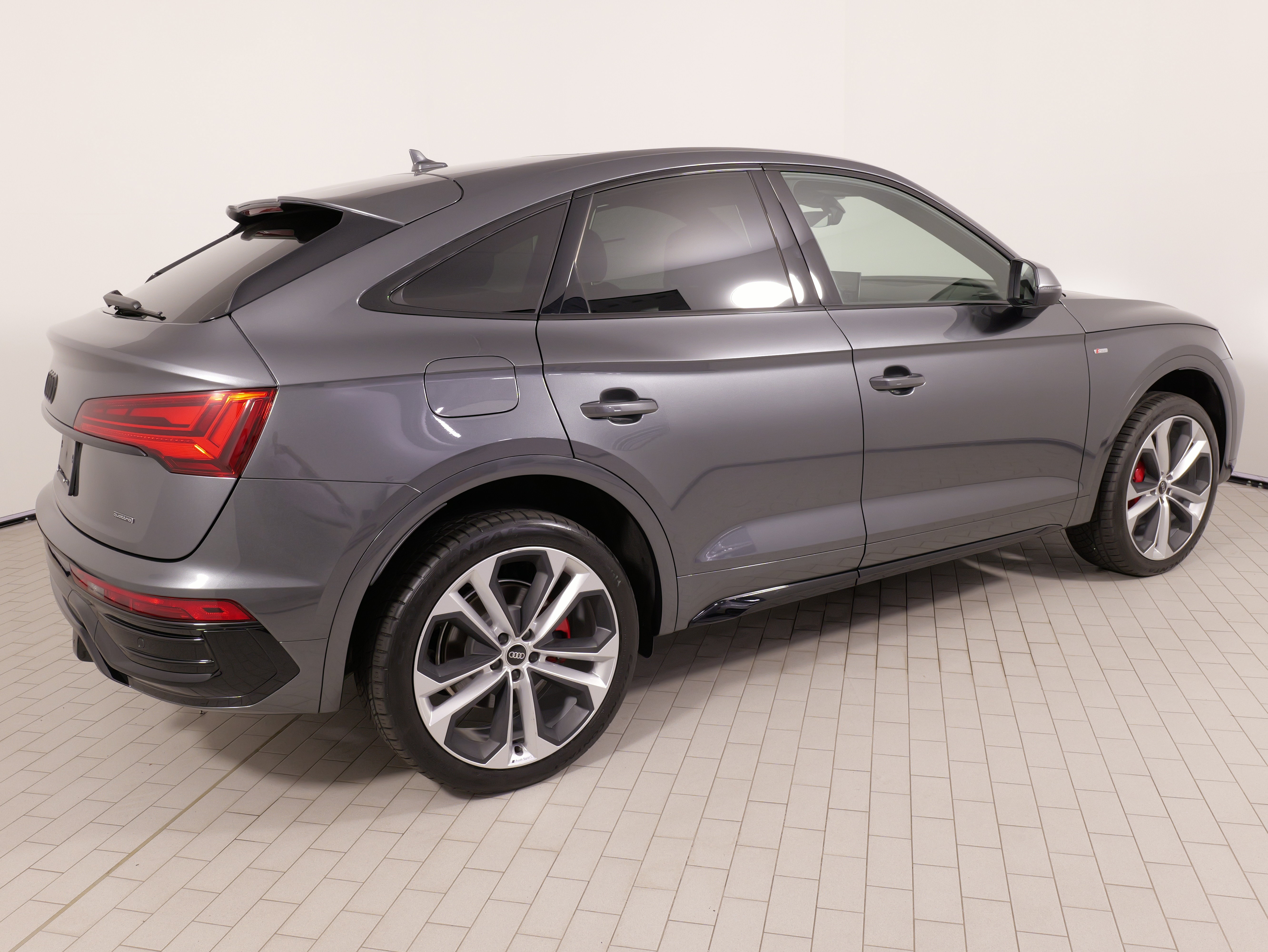 Used 2024 Audi Q5 2.0T Premium Plus AWD/4WD image 11