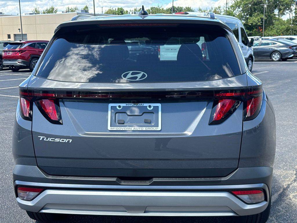 New 2026 Hyundai Tucson SEL Plus FWD image 6