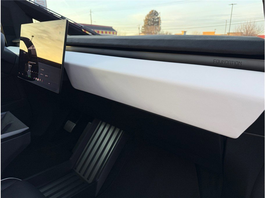 Used 2024 Tesla Cybertruck Cyberbeast image 39