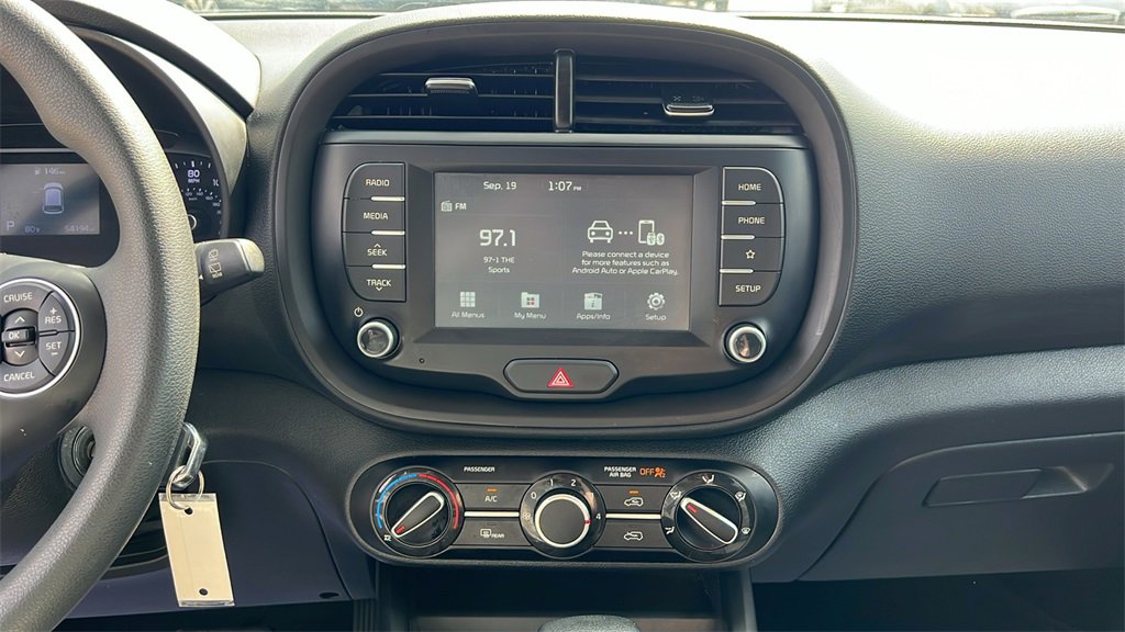 Used 2021 Kia Soul LX image 23