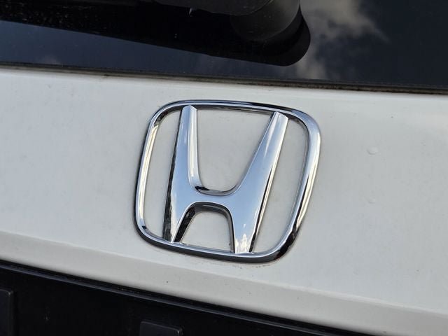 Used 2025 Honda Pilot Sport image 38