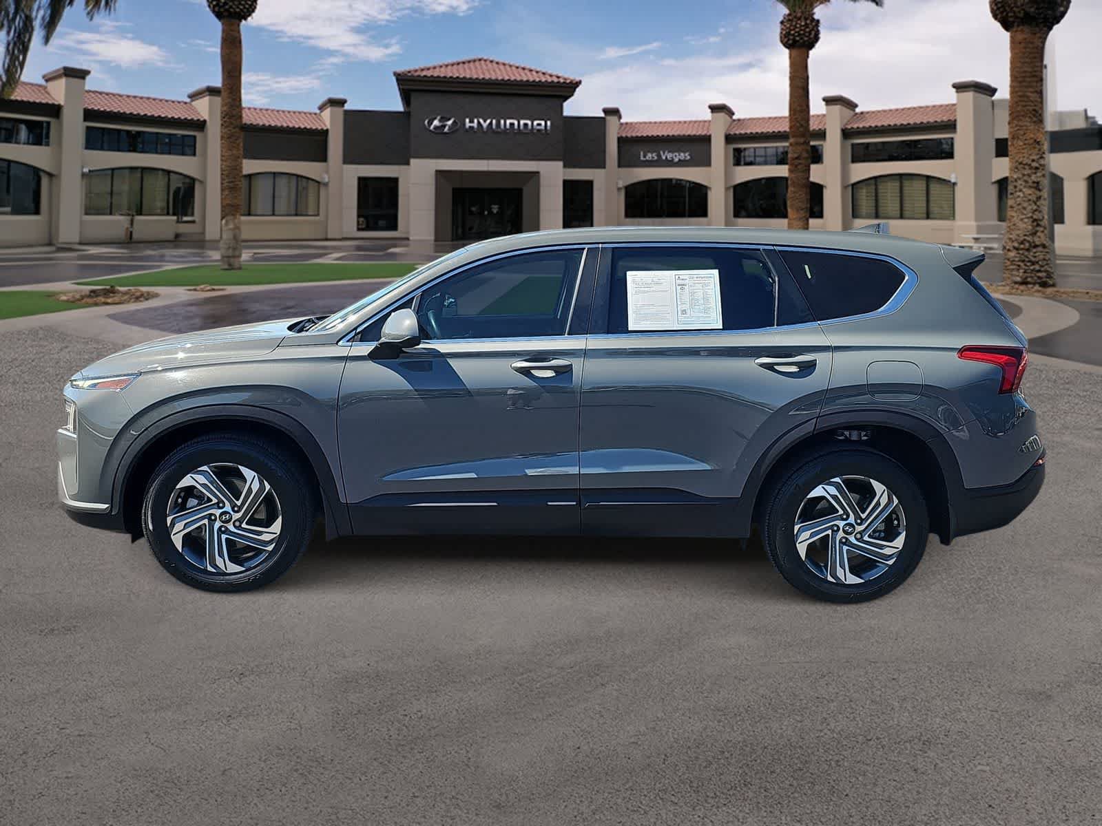 Used 2023 Hyundai Santa Fe SE FWD image 5