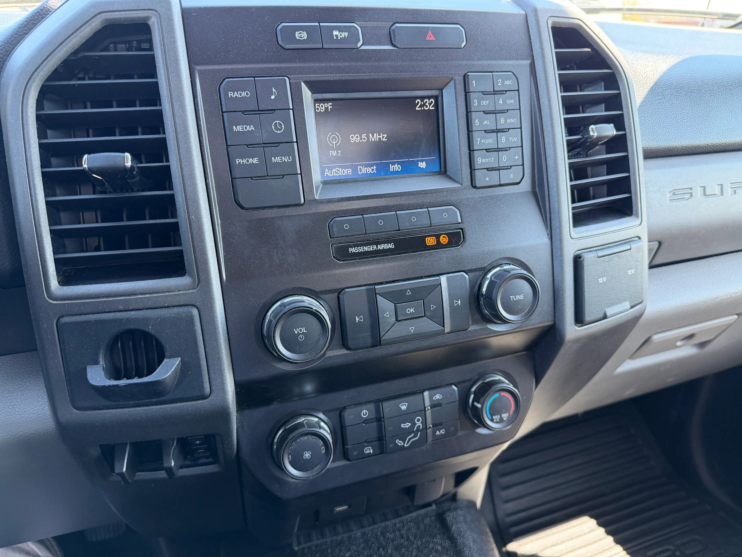 Used 2019 Ford F450 XL w/ XL Value Package image 22