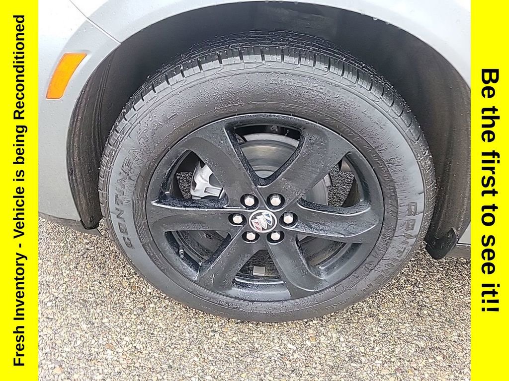 Used 2024 Buick Enclave Essence w/ Experience Buick Package image 10