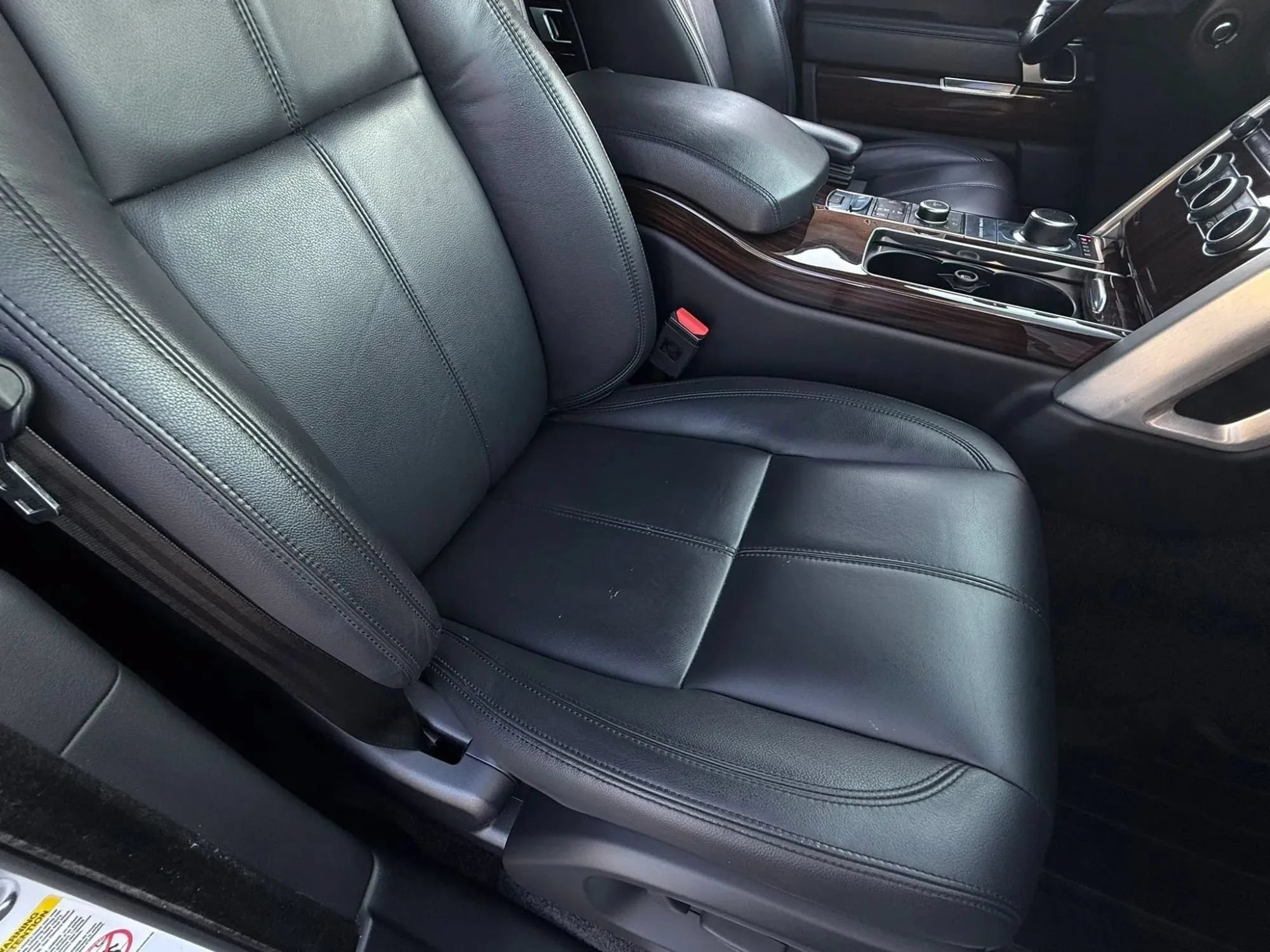 Used 2015 Land Rover Range Rover AWD/4WD image 17