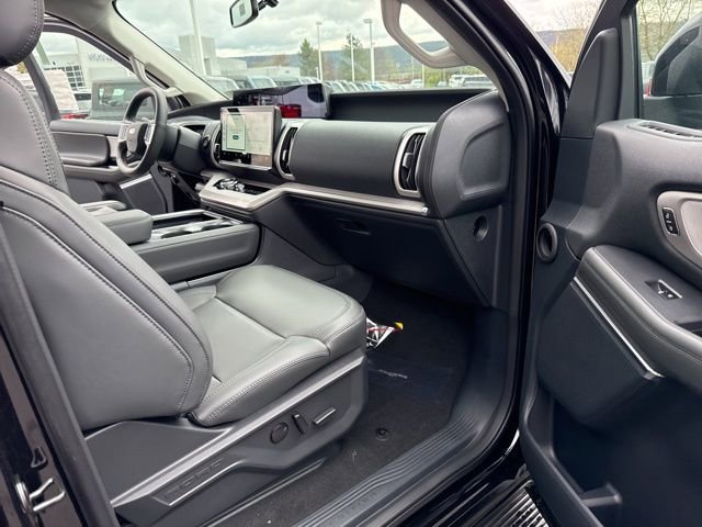 New 2026 Ford Expedition Active AWD/4WD image 37