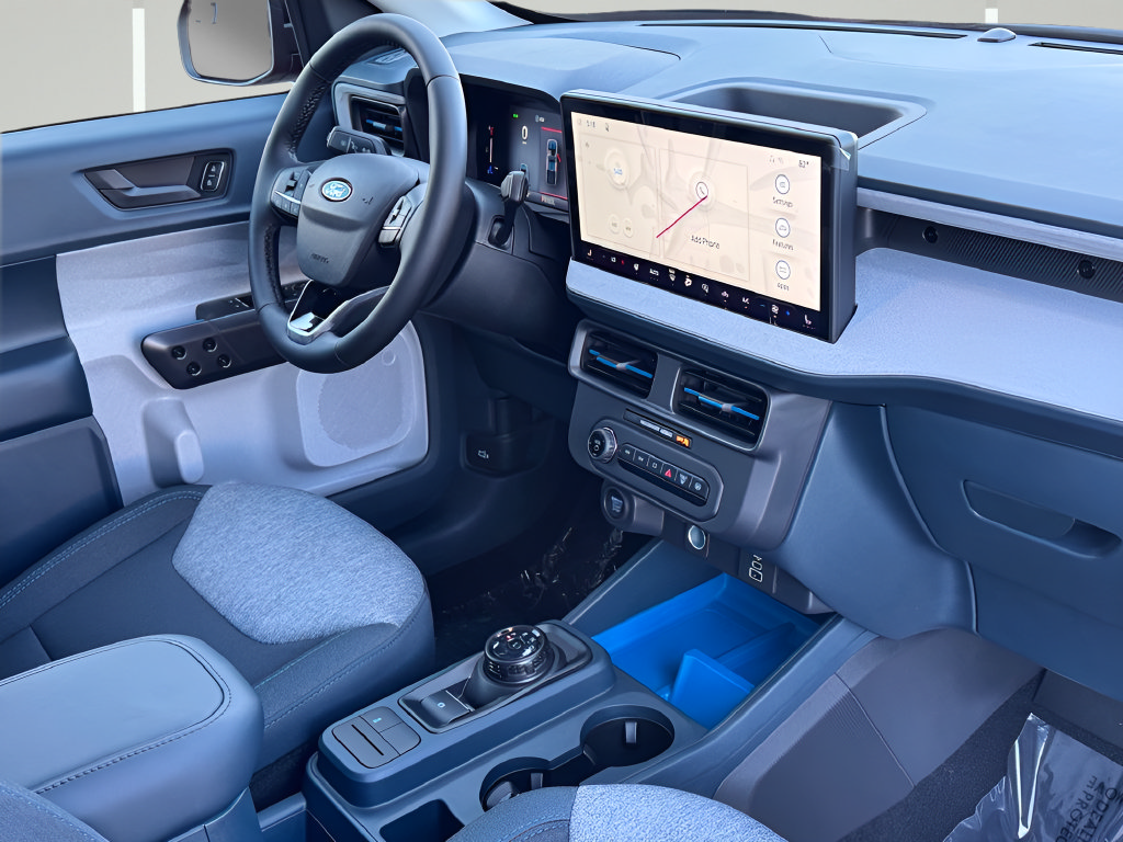 New 2026 Ford Maverick XLT w/ XLT Luxury Package FWD image 11